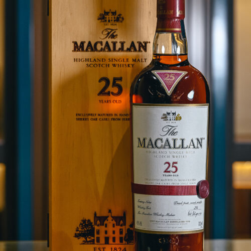 The Macallan 25 Year Old Single Malt Sherry Oak Cask Whisky Maroon Ribbon - 麥卡倫 25年雪莉桶單一純麥威士忌 紅緞帶舊版